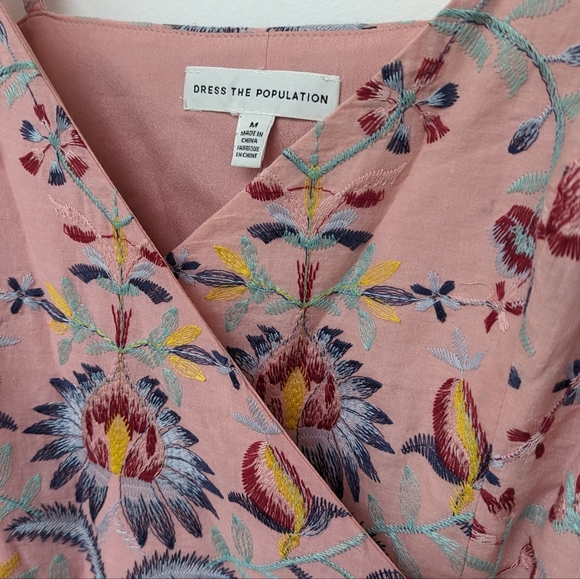 Salome Paisley Dress DRESS THE POPULATION - Picture 6 of 6